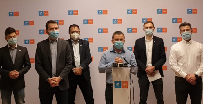 Cristian Mos USR PLUS