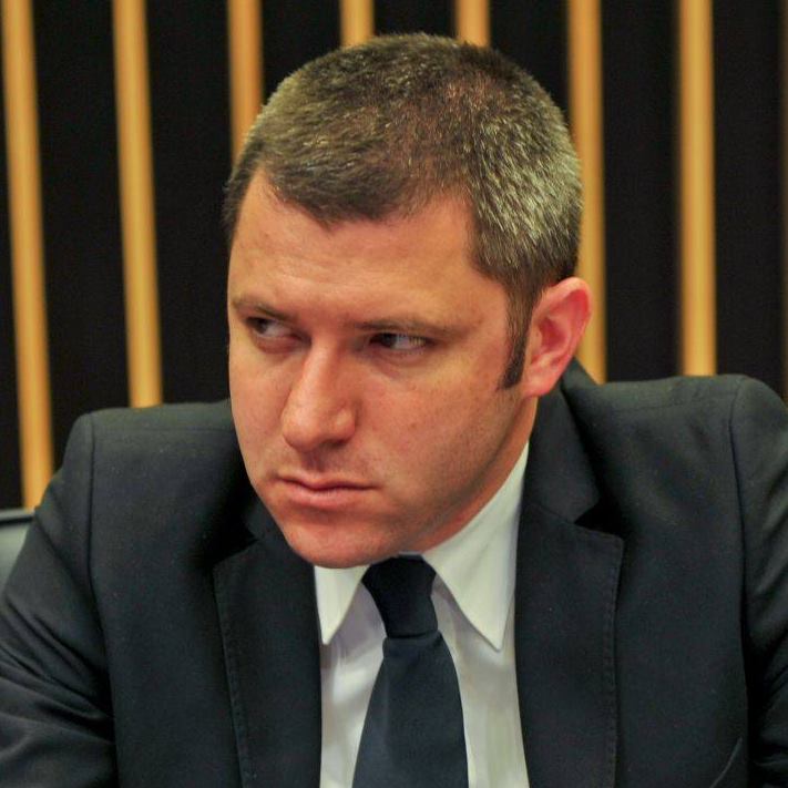 Mihai Ritivoiu spune că problema aerodromului Cioca va fi rezolvată